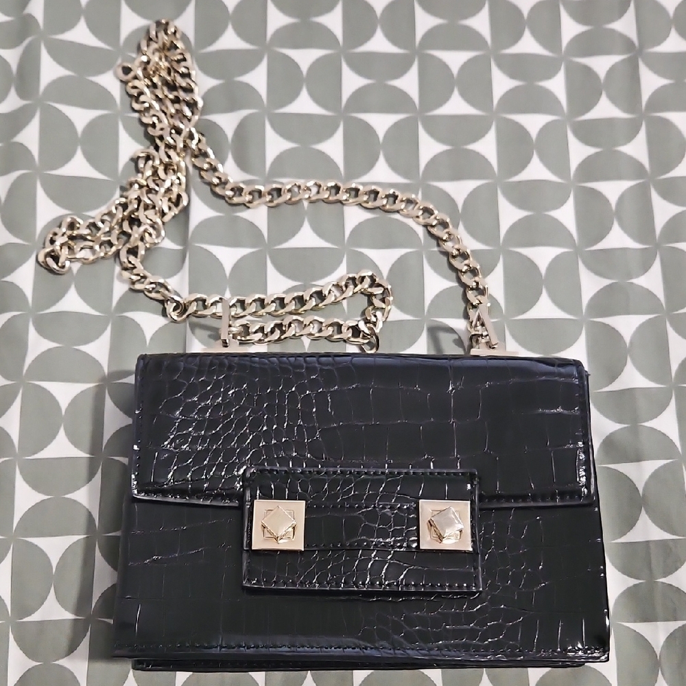 Zara Black Croc-Embossed Crossbody Bag with Gold Chain